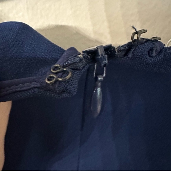 Stella McCartney Women’s Long Tie Sleeve Dress in Midnight Blue Size L, 44 NWT - Picture 10 of 12